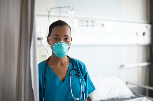 top countries with the best healthcare facilities for workers