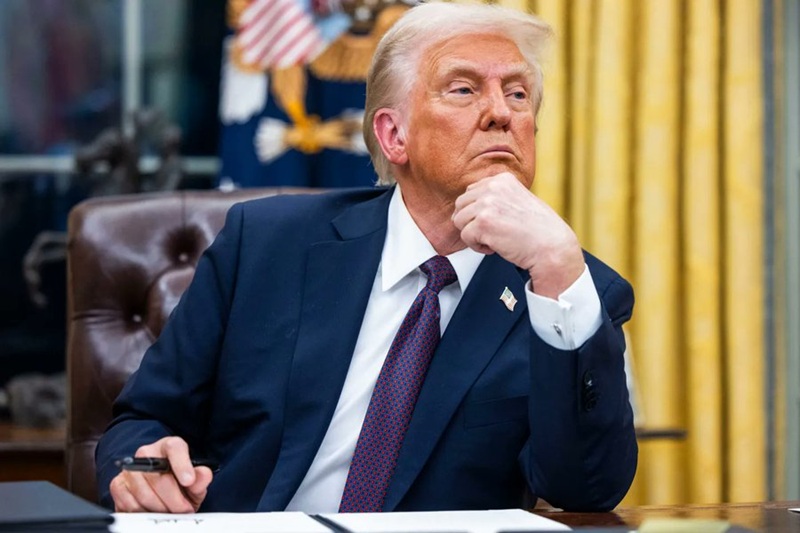 How Much Does Trump Earn? White House Releases Salary List