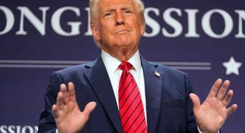 Trump Offers Federal Workers 8 Months’ Pay to Quit in Government Downsizing Push