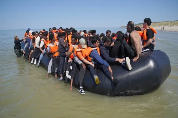 uk boat migration