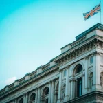 uk cities for high salaries