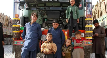 UN Warns Pakistan Against Forcibly Deporting Afghan Refugees