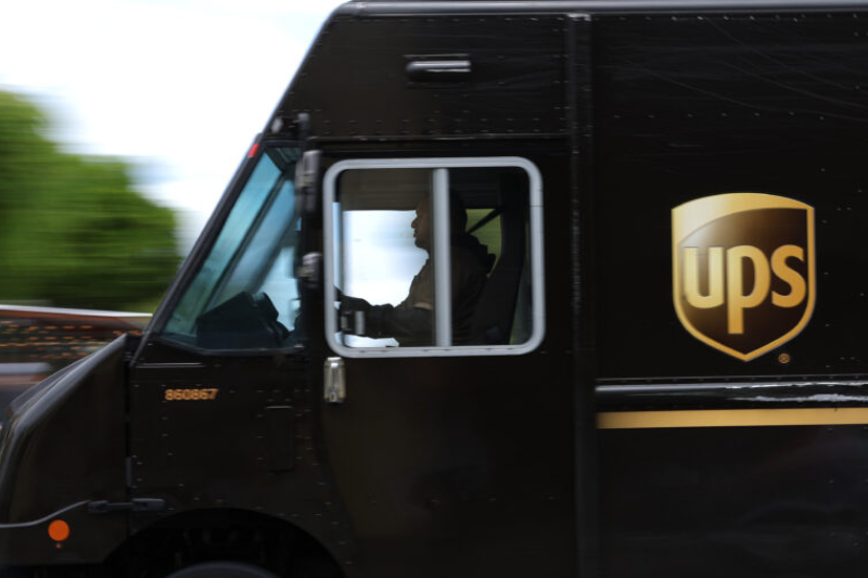 UPS Union Calls Off Strike Threat After Negotiating Pay Raises