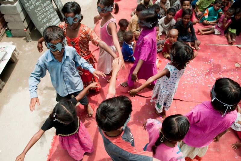 unattended migrant worker kids at risk, creches in demand