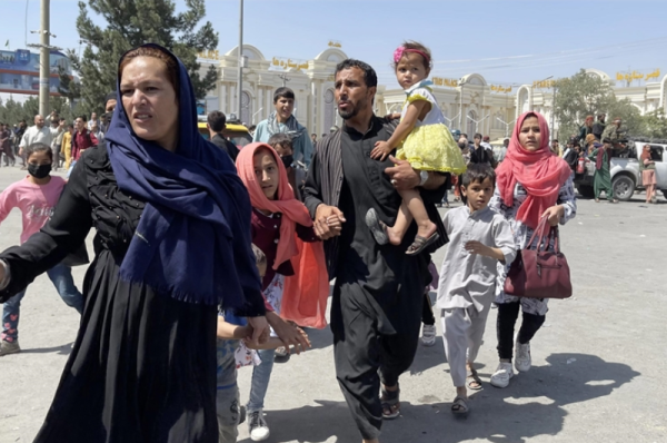 ‘Only the Poor Are Picked’: Afghan Families in Pakistan Caught in Deportation Drive