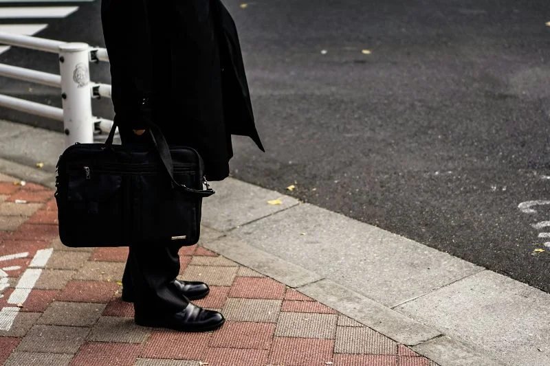 Japan Foreign Workers 2026: Support Falls Below 60%—What Does It Mean for Migrant Workers? 