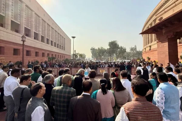 Noida workers