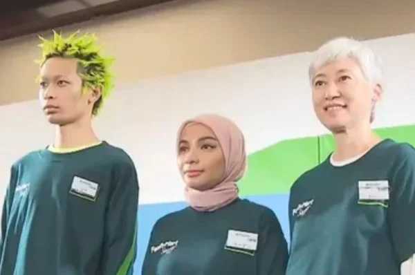 FamilyMart jobs in Japan