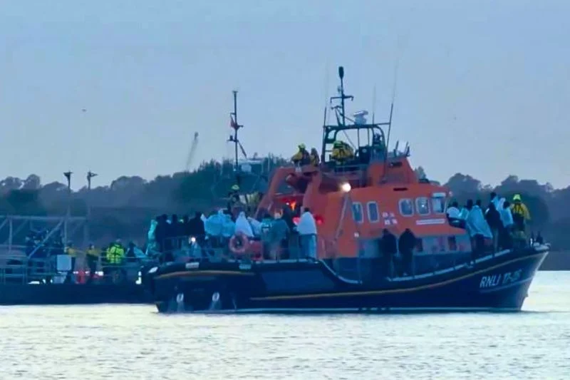 Isle of Wight Migrant Boat 2026: 160 Intercepted as RNLI Lifeboats Join Major Channel Operation 