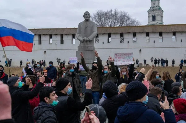 Russia to hire Indian workers