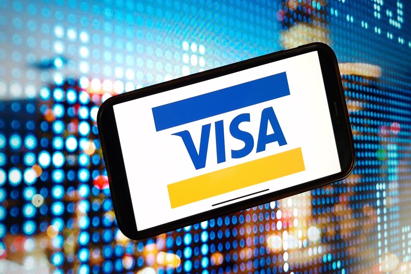 Visa Wins Lawsuit Over Vanilla Gift Card Scams: Court Dismisses Claims