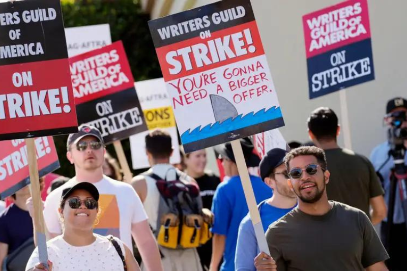 wga to evaluate new labor proposal from hollywood studios