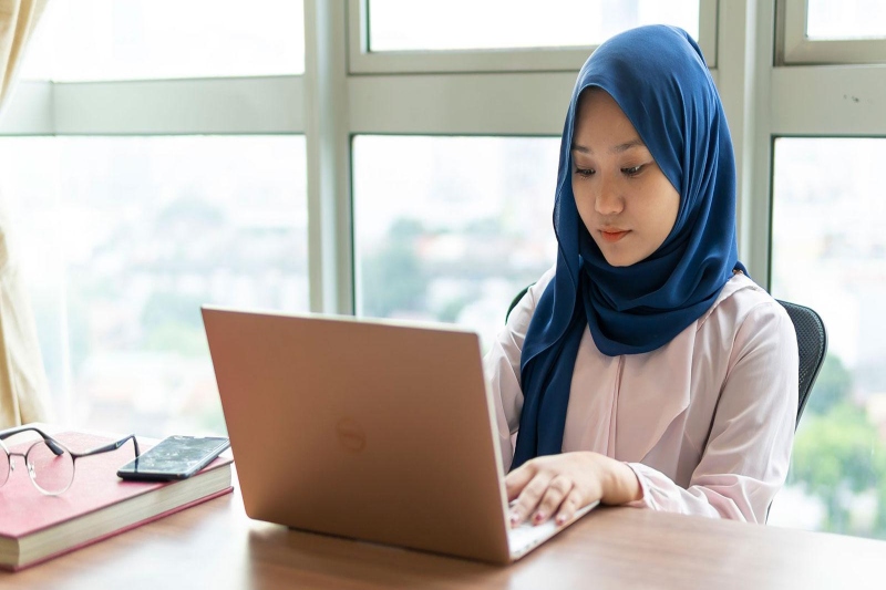 work life balance is the new priority of the malaysians