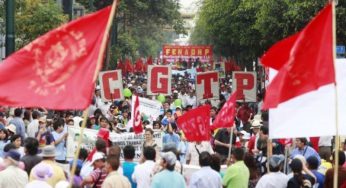 Workers Protest To Demand An Increase In Minimum Wage In Peru
