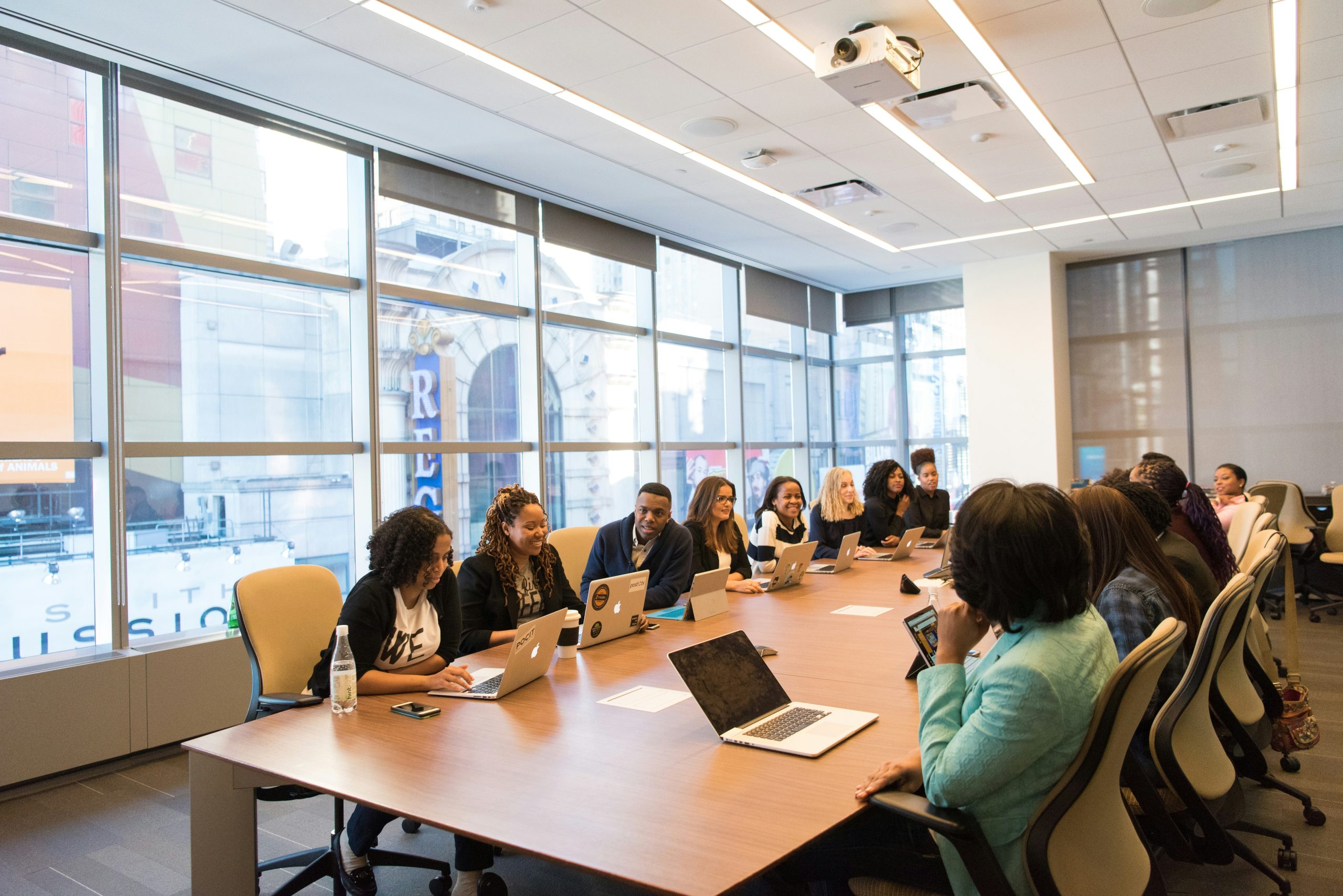 Types of Business Meetings with Tips and Benefits