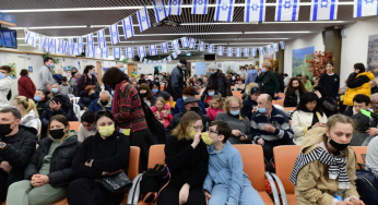 High Court Issues Stay for Plan to End Health Care for Ukrainian Refugees