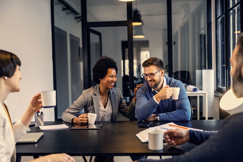 How To Manage Employee Wellbeing In A Hybrid Workplace?