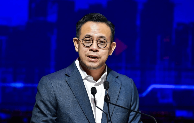 Malaysia Faces AI Job Transformation: 600,000 Positions at Risk