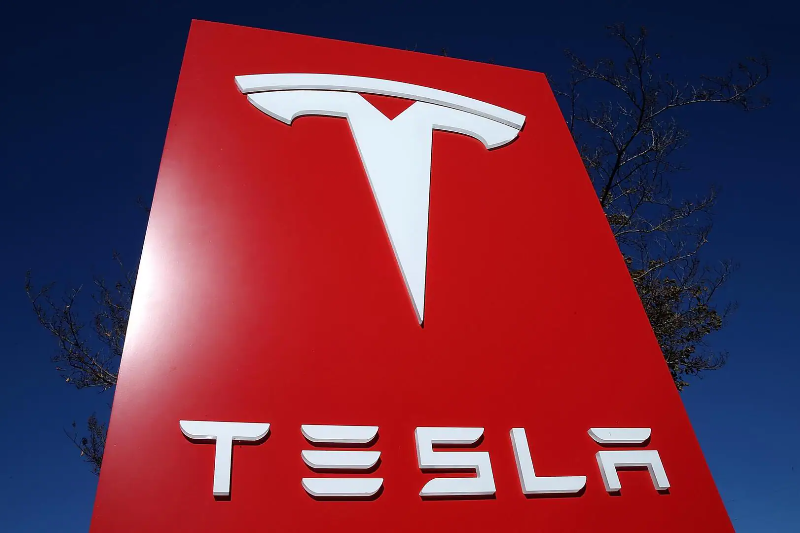 Tesla Faces Labor Allegations from German Union Over Sick Pay