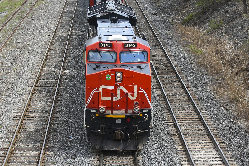 Canadian National Railway proposes offer amidst union strike mandate talks