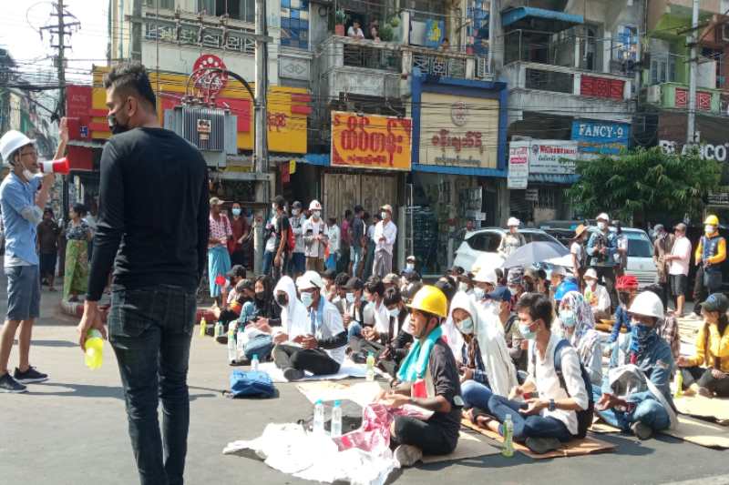 18  killed during the Myanmar protest, Indian embassy