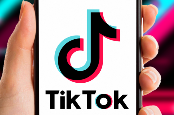 How coyotes and scammers use TikTok to sell migrants the American dream