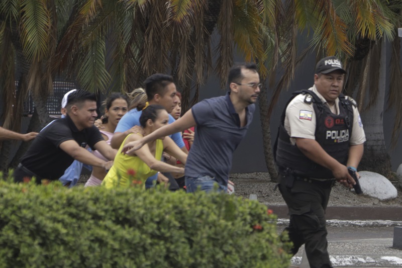 TV Station Workers Face Terrifying Attack In Ecuador During Live Broadcast