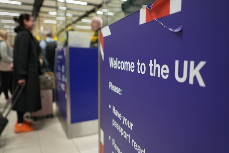 uk announces incremental stages for salary threshold increase in family visas