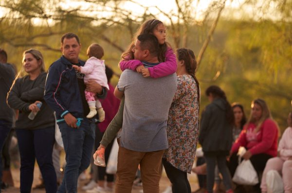 us faces immigration crisis as record number of migrants seek entry